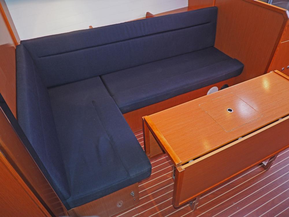 Salon, H&eacute;bergements